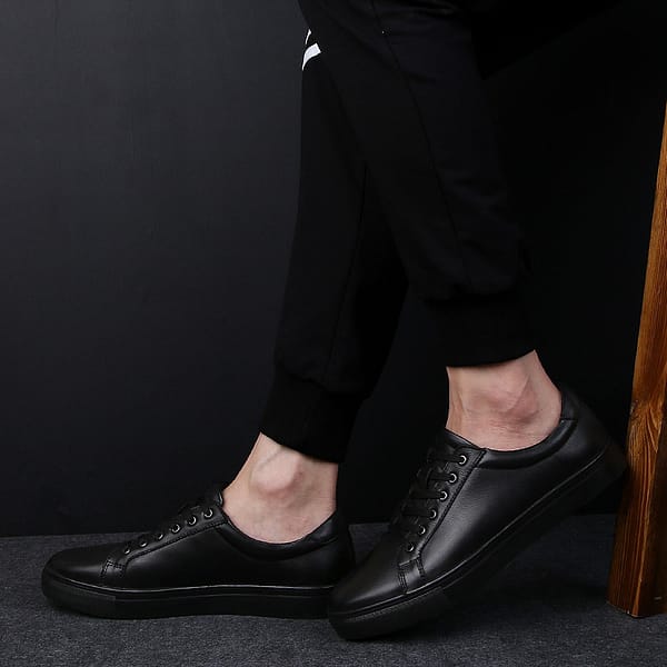 Grisamber Leather Sneakers