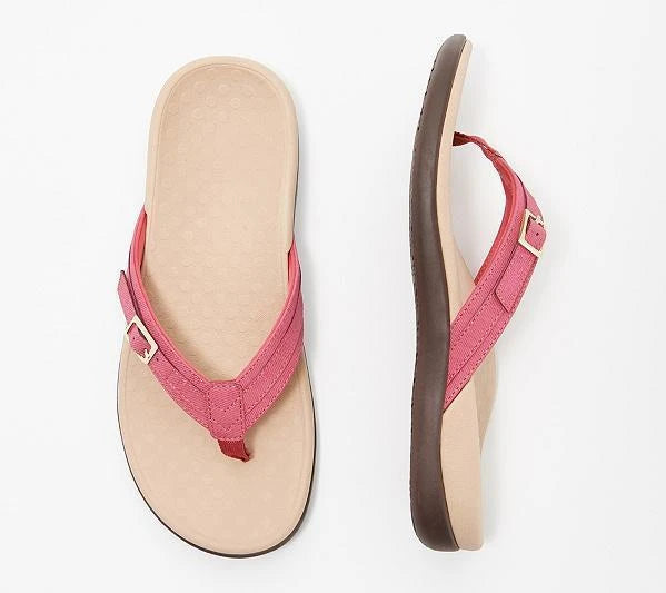 THONG SANDALS WITH BUCKLE DETAIL